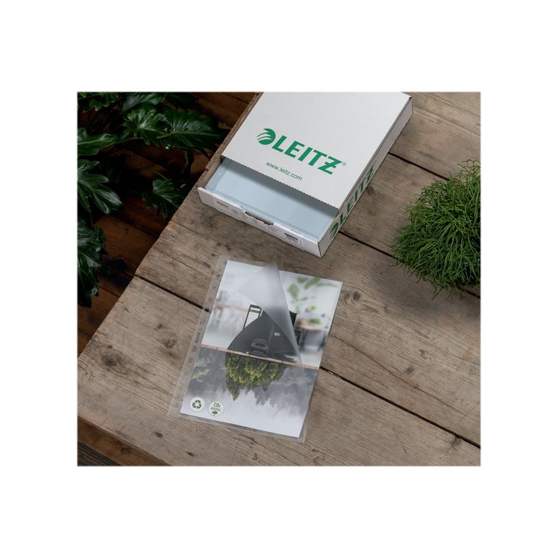 4002432394869-Leitz Re:cycle - pochette perforée - pour A4 - capacité : 25 feuilles - transparent-P_300018766_7-6
